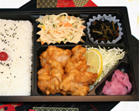 唐揚げ弁当